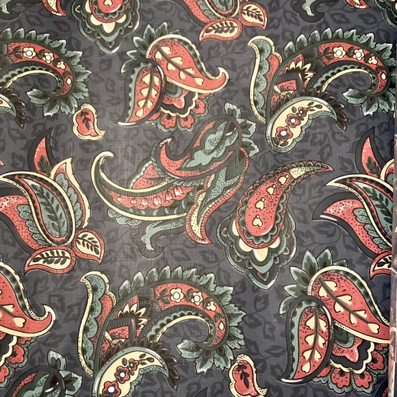 Vinyl lightcoated wallpaper, prepasted, washable, strippable. Double roll + 1/2. - Picture 1 of 5